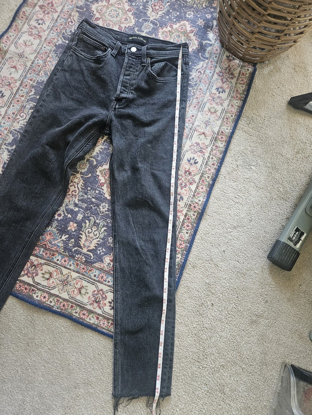 Denim Forum Yoko high-rise slim jeans in a black wash. 27. - Picture 10 of 14